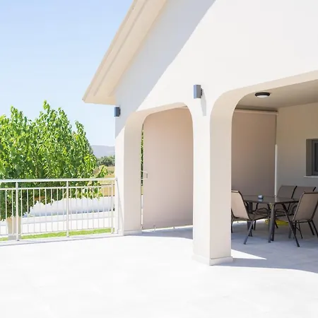 Vrahinari Κουνόπετρα