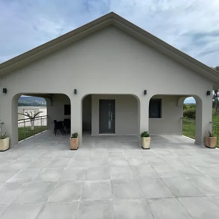 Vrahinari Villa *